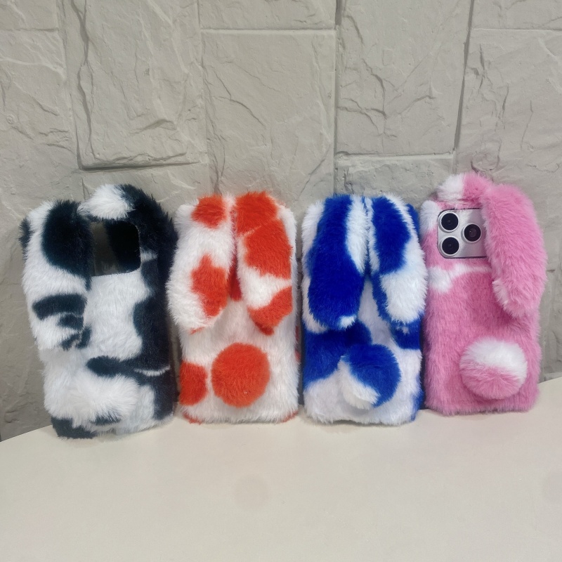 Cute Rabbit Design Fluffy Phon - đánh giá và giá Apple Iphone 15 Pro Max